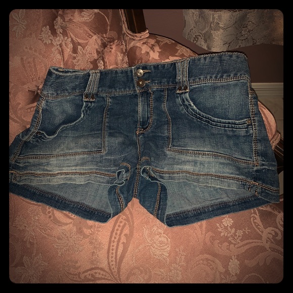 Maurices Pants - Maurice’s jean shorts
